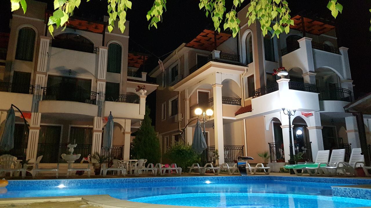 Brilliant Aparthotel Созополь Экстерьер фото